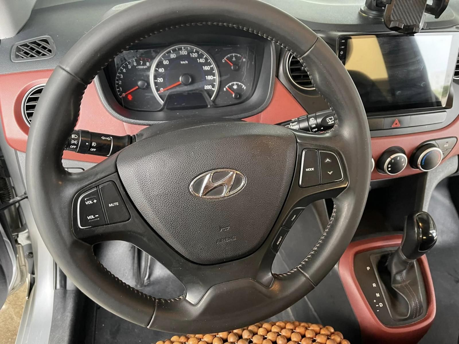 Hyundai i10 2018 - Hyundai i10 2018 số tự động