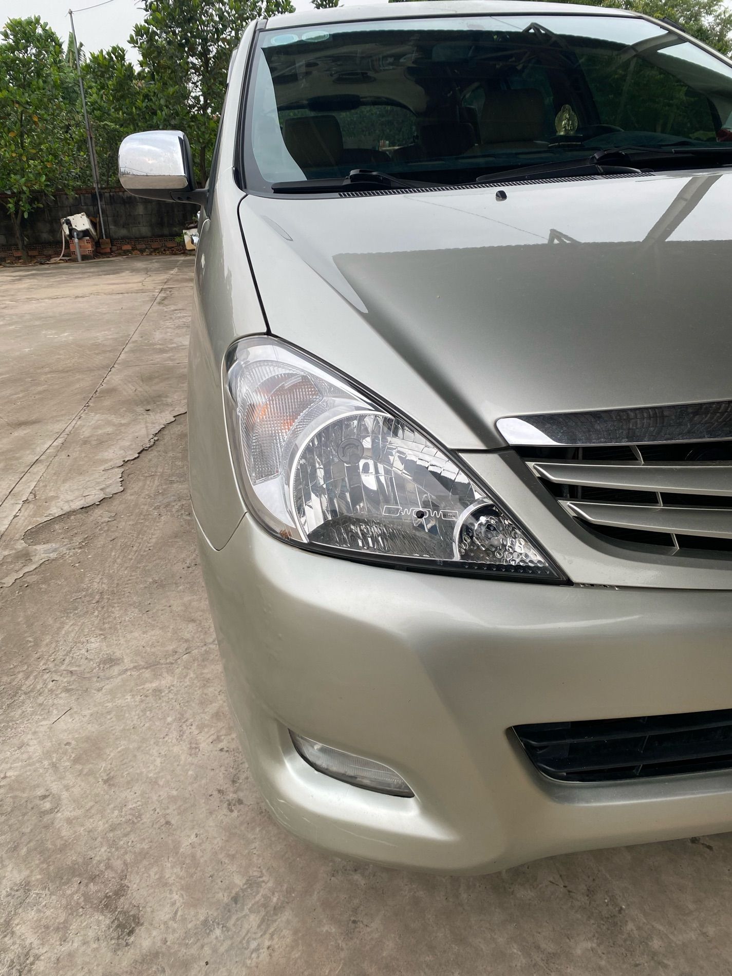 Toyota Innova 2007 - Số sàn, động cơ 2.0 máy xăng đẹp không ngờ, đúng chất xe gia đình