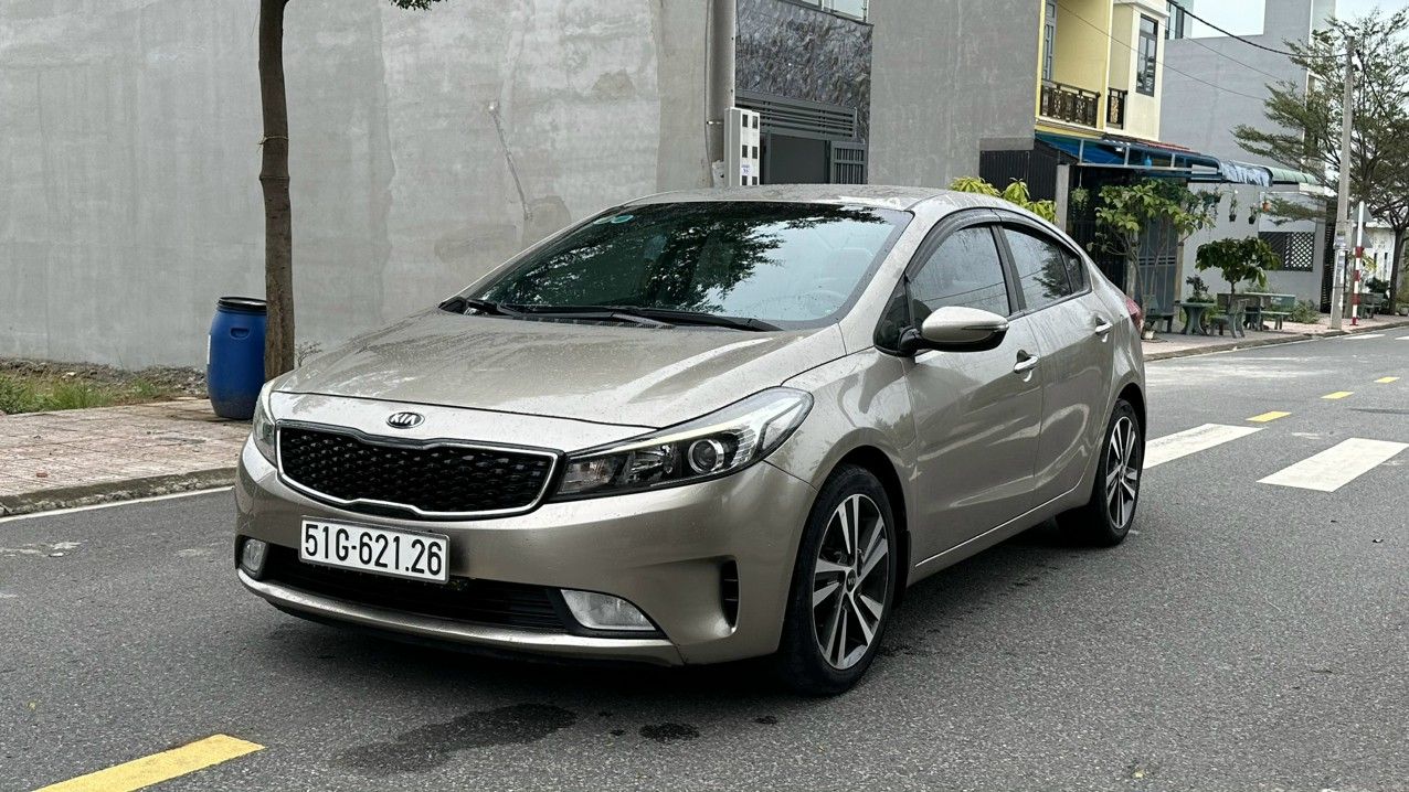 Kia Cerato 2018 - Một chủ mua mới