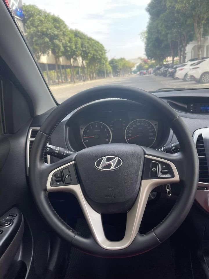 Hyundai i20 2011 - Hyundai i20 2011 tại Hà Nội