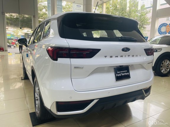 Ford Territory 2022 - Xe màu trắng