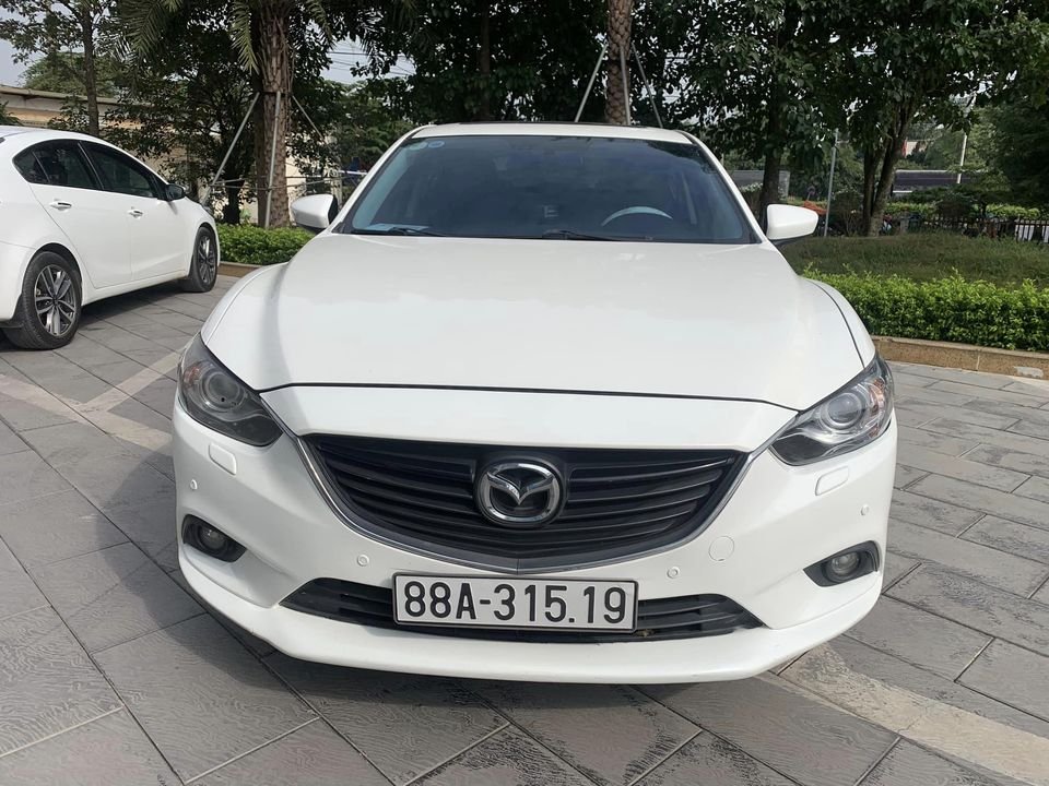 Mazda 6 2014 - Màu trắng chính chủ