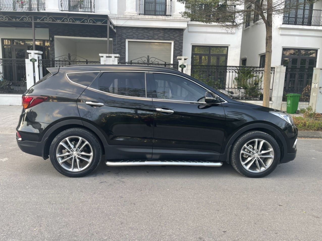 Hyundai Santa Fe 2018 - Đi 5 vạn xịn đẹp xuất sắc