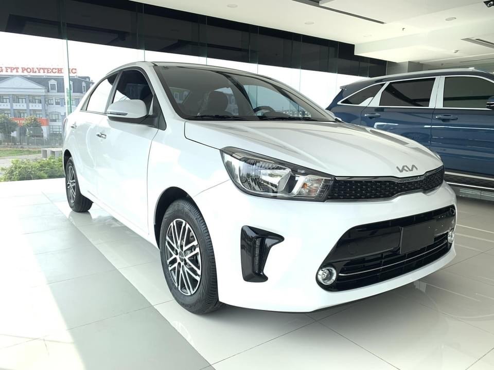 Kia Soluto 2022 - Giá tốt, giao xe ngay - Màu trắng