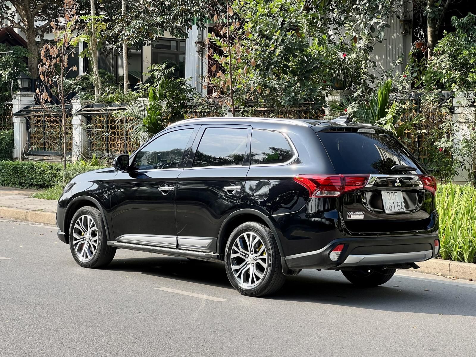 Mitsubishi Outlander 2018 - Bán xe 740tr