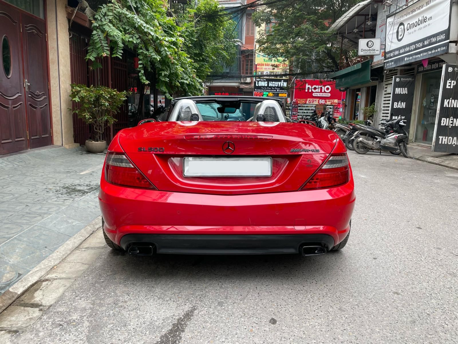 Mercedes-Benz SLK 350 2014 - Màu đỏ, tên tư nhân