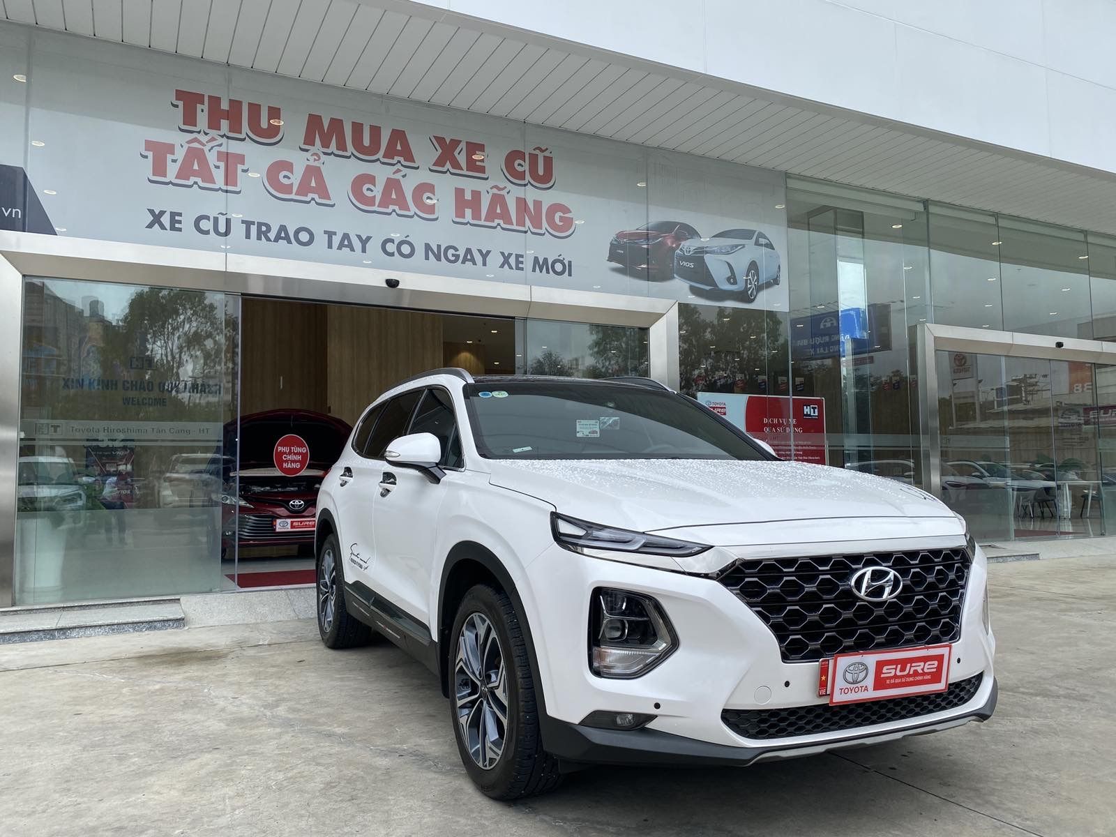 Hyundai Santa Fe 2021 - Xe lướt 18000km - Thương lượng mạnh