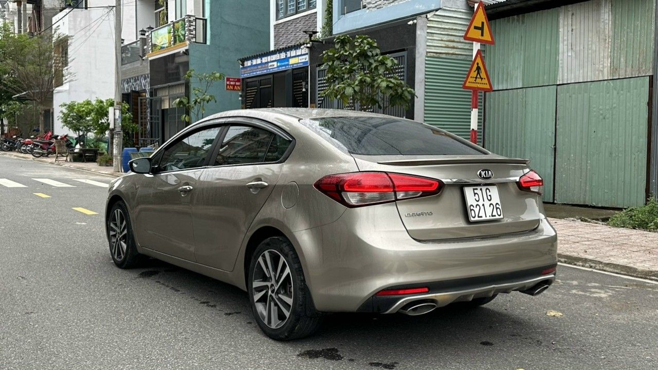 Kia Cerato 2018 - Một chủ mua mới