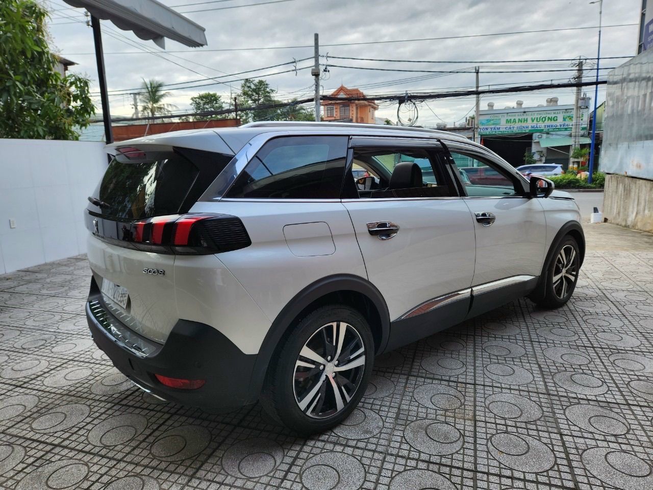 Peugeot 5008 2019 - Odo 37k xe đẹp