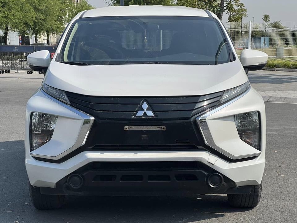 Mitsubishi Xpander 2019 - Xe màu trắng, 500tr