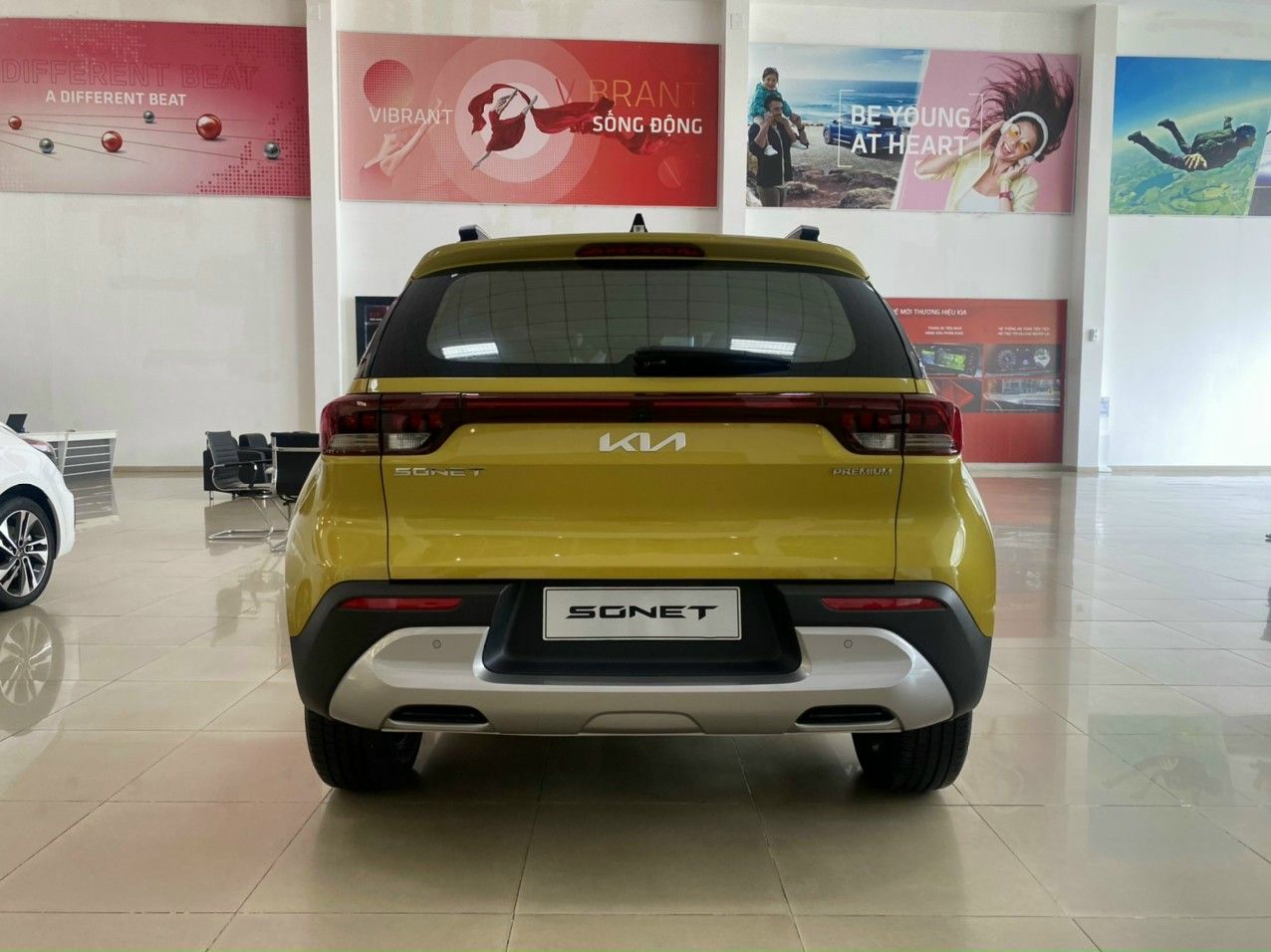 Kia Sonet 2022 - Đủ màu giao xe tháng 12