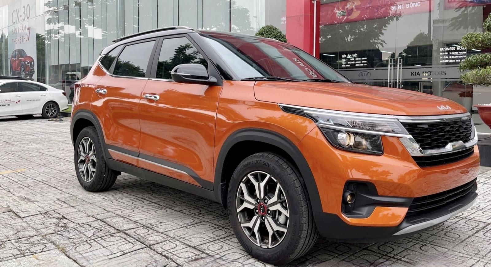 Kia Seltos 2022 - Xe sẵn giao ngay các màu