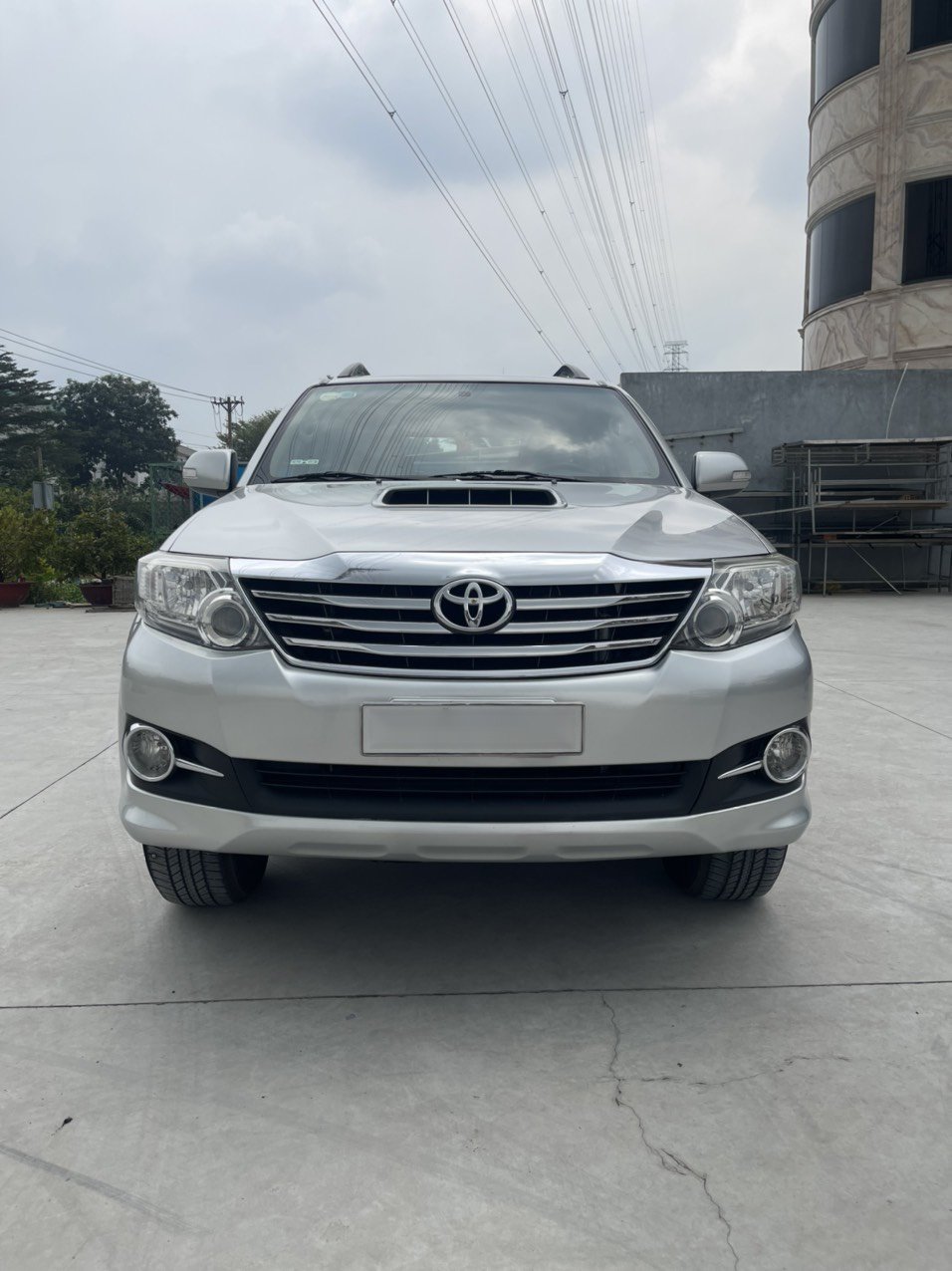 Toyota Fortuner 2016 - Siêu mới - Xe số sàn, máy dầu