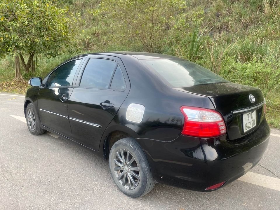 Toyota Vios 2011 - Màu đen giá ưu đãi