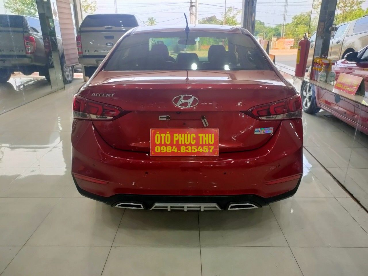 Hyundai Accent 2018 - Màu đỏ