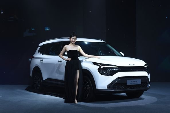 Kia Carens 2022 - Kia Carens 2022 số sàn tại Khánh Hòa