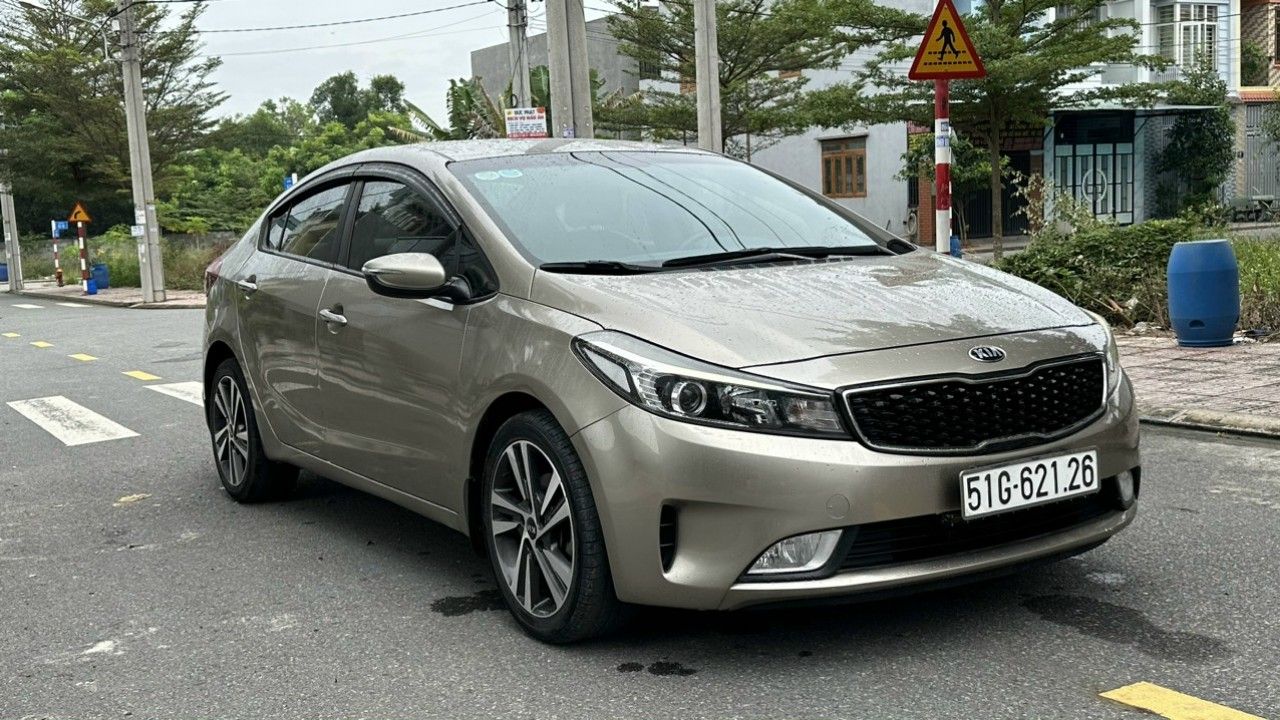 Kia Cerato 2018 - Một chủ mua mới