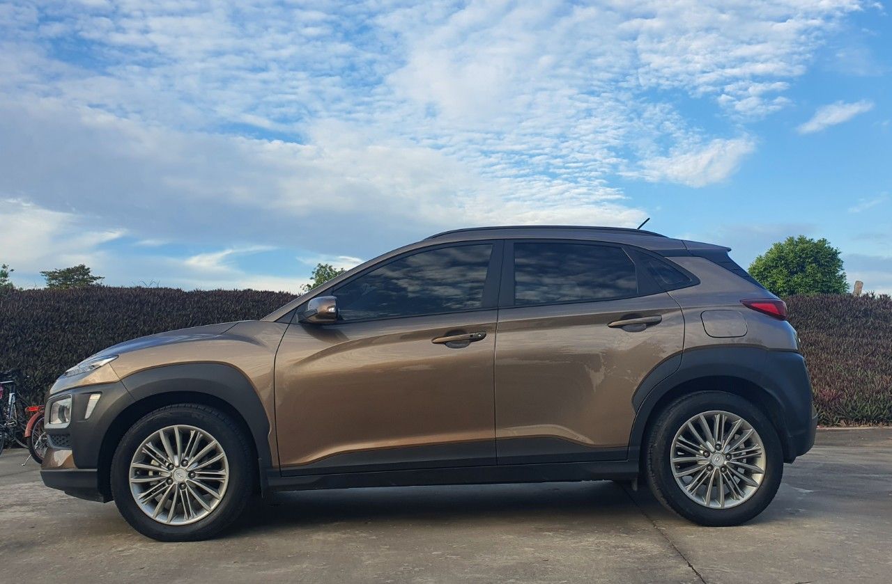 Hyundai Kona 2018 - Màu nâu cà phê