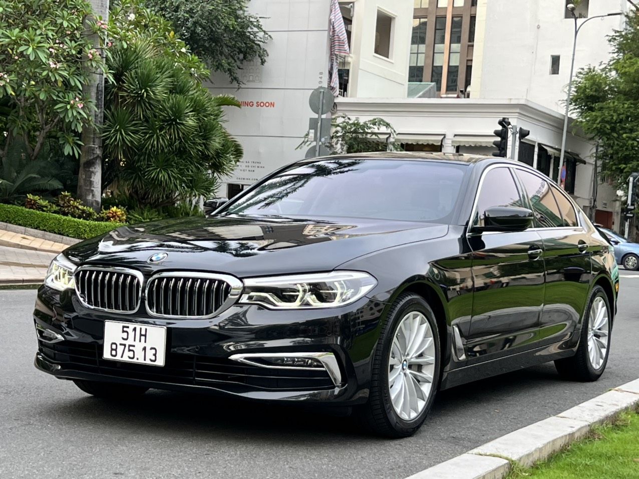 BMW 530i 2019 - Bản nhập khẩu full option