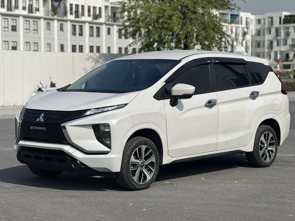 Mitsubishi Xpander 2019 - Xe màu trắng, 500tr