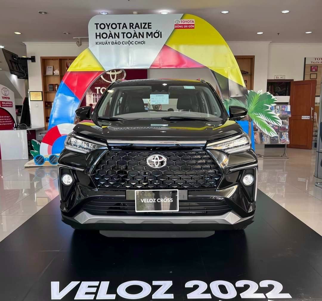 Toyota Veloz Cross 2022 - [Giao Ngay] - Giảm giá tiền mặt + tặng phụ kiện, BHVC - Liên hệ hotline nhận ngay ưu đãi