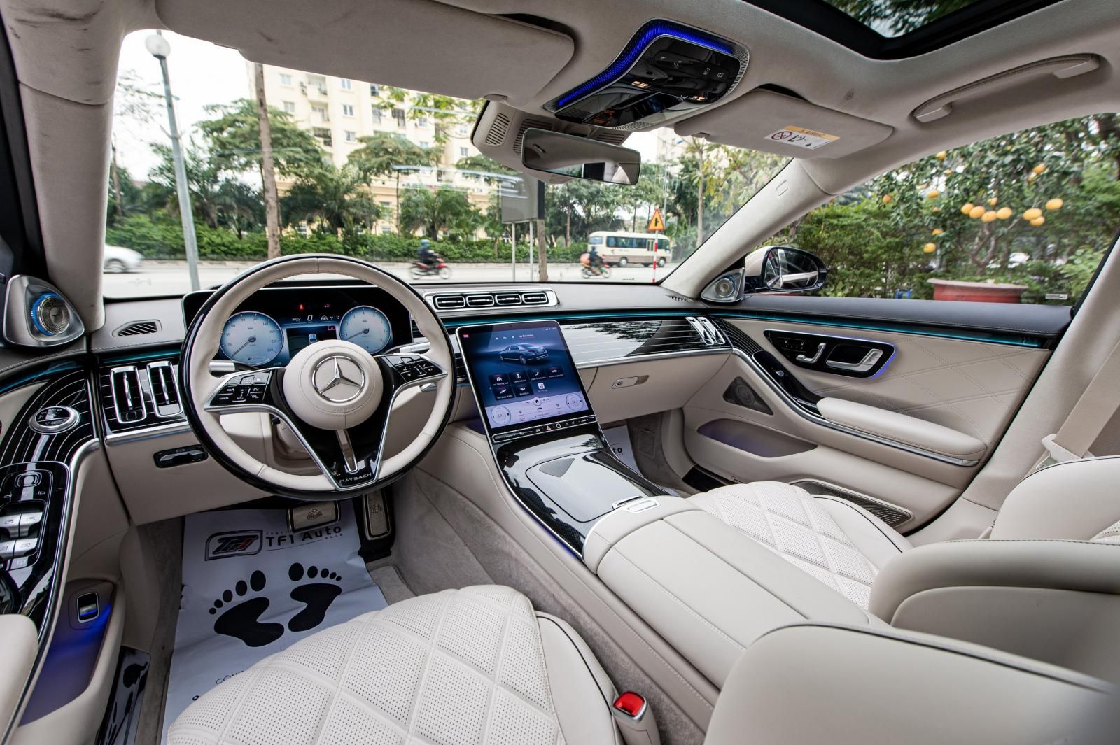 Mercedes-Maybach S 680 2022 - Hai màu, mới 100% giao xe ngay