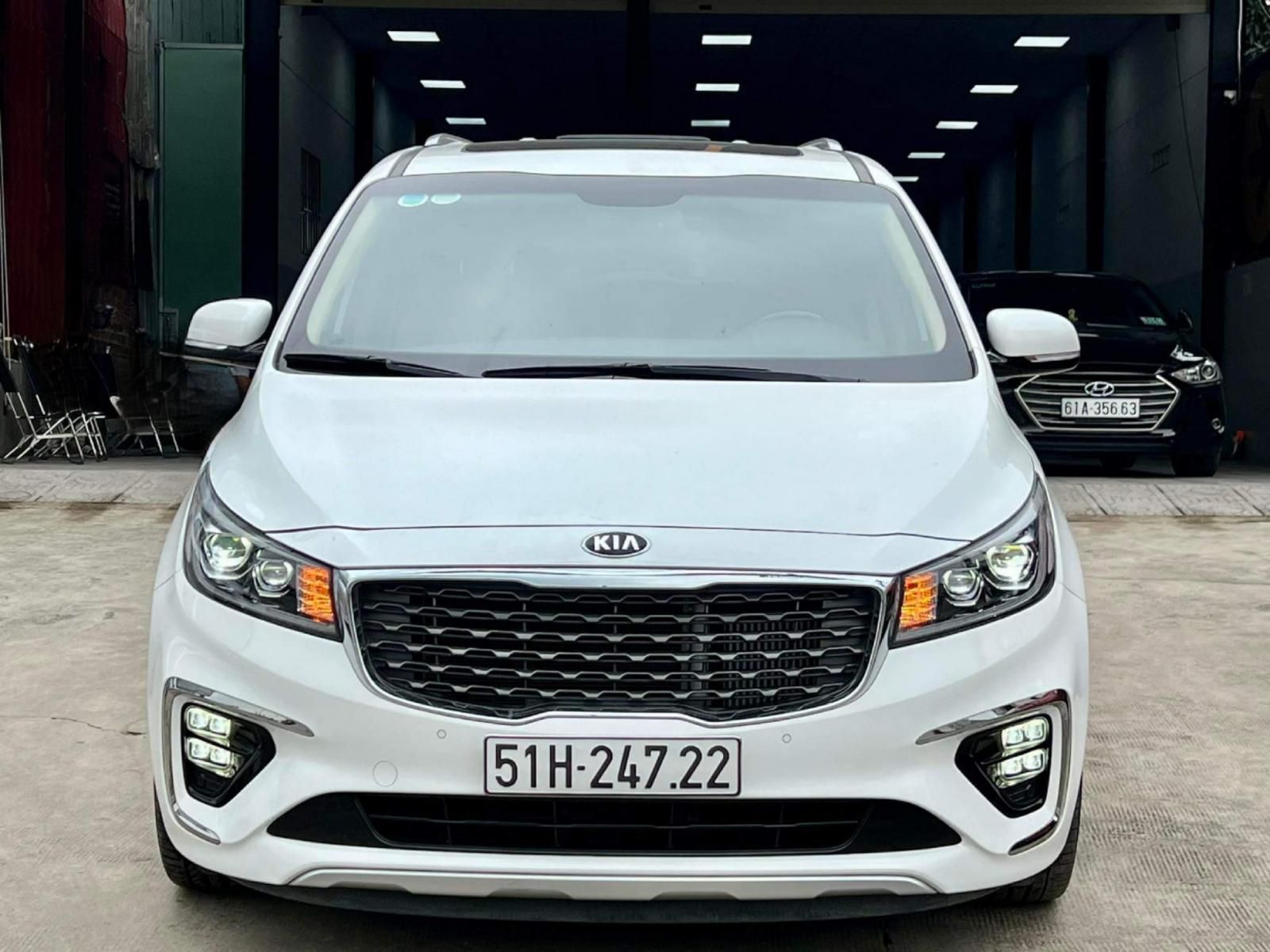 Kia Sedona 2019 - Bản full dầu, biển SG, odo 23k km