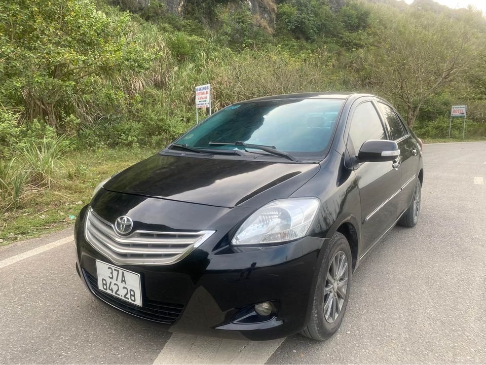 Toyota Vios 2011 - Màu đen giá ưu đãi