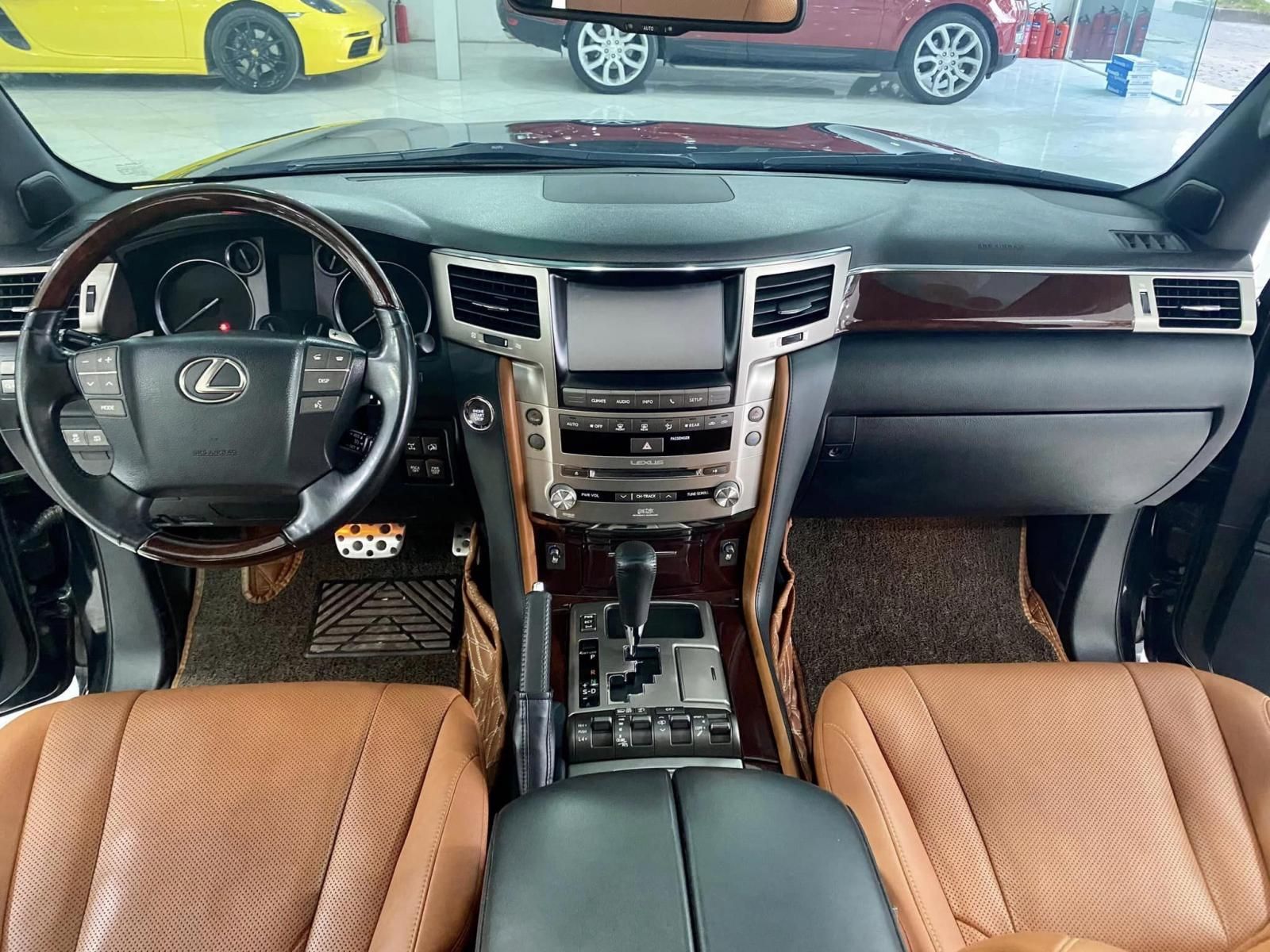 Lexus LX 570 2014 - Lexus 2014