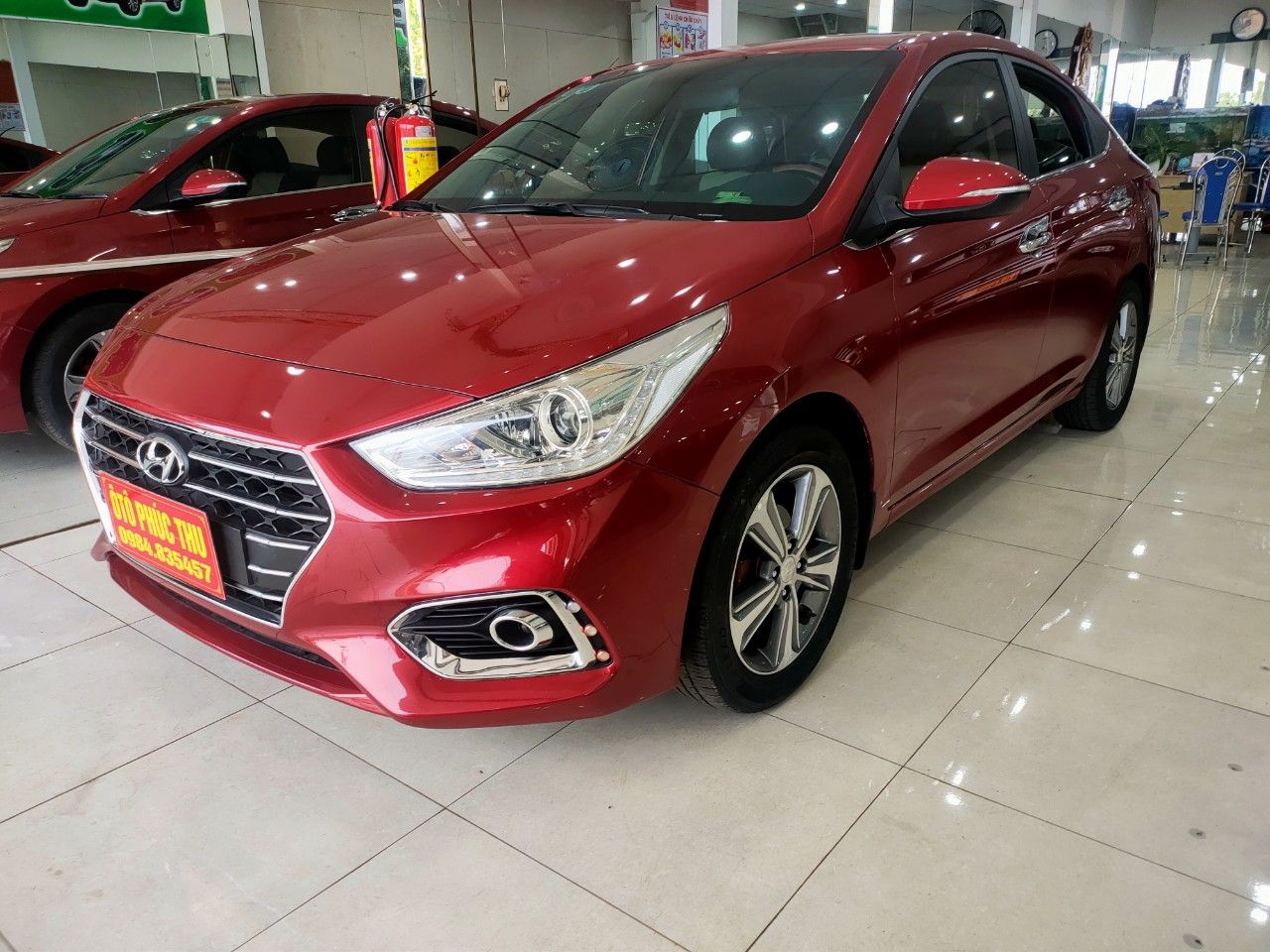 Hyundai Accent 2018 - Màu đỏ