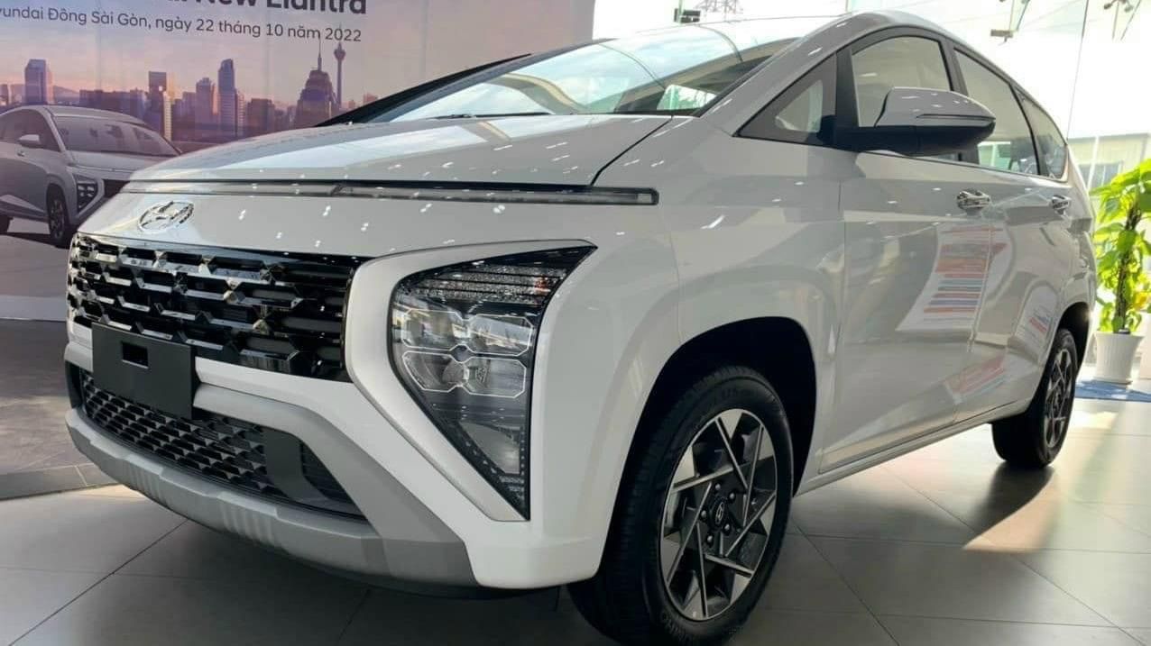 Hyundai Stargazer 2022 - Giảm 50% thuế trước bạ - Sẵn xe giao ngay trong tháng 11