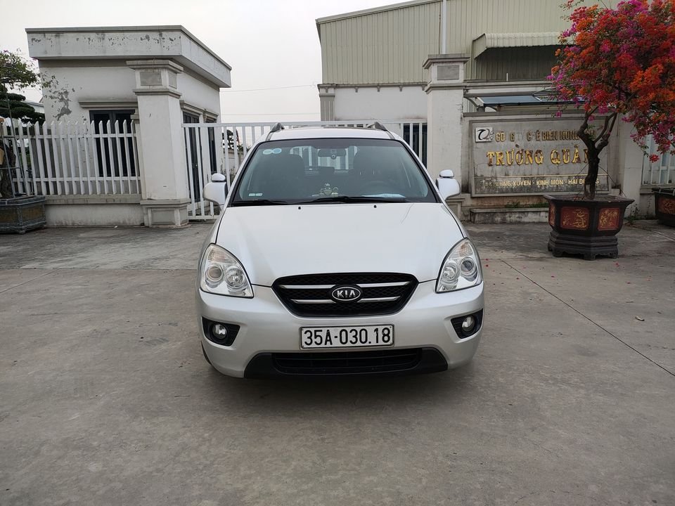 Kia Carens 2010 - Số tự động, giá chỉ 288 triệu