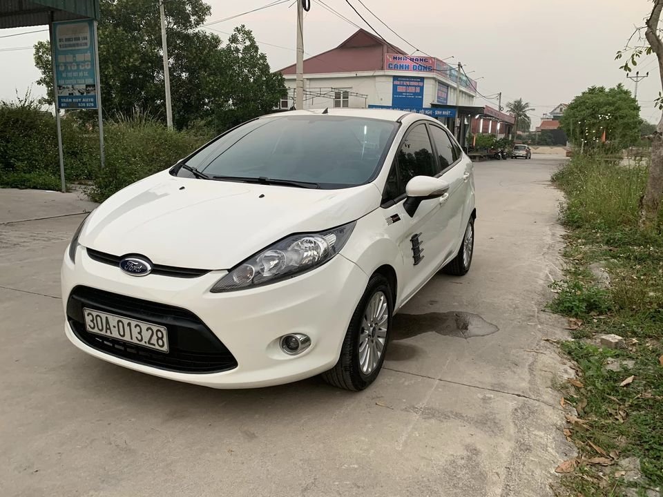 Ford Fiesta 2013 - Máy số gầm bệ chất