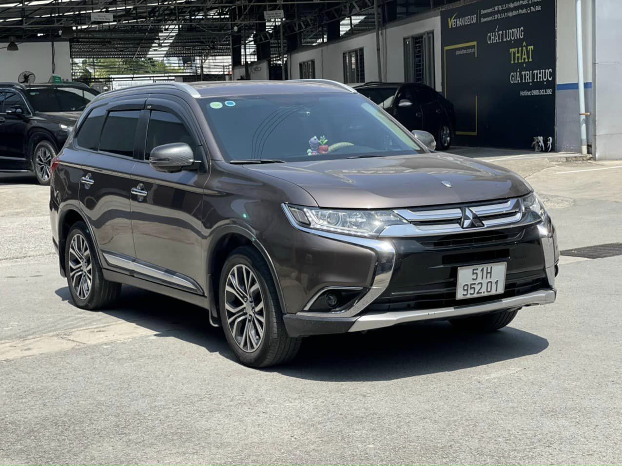 Mitsubishi Outlander 2019 - Màu nâu, biển SG