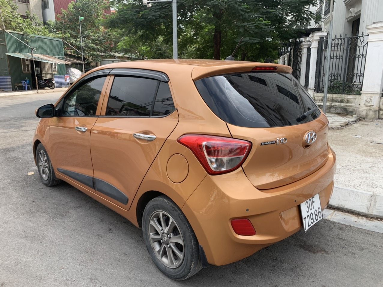 Hyundai Grand i10 2014 - Chạy 8 vạn km