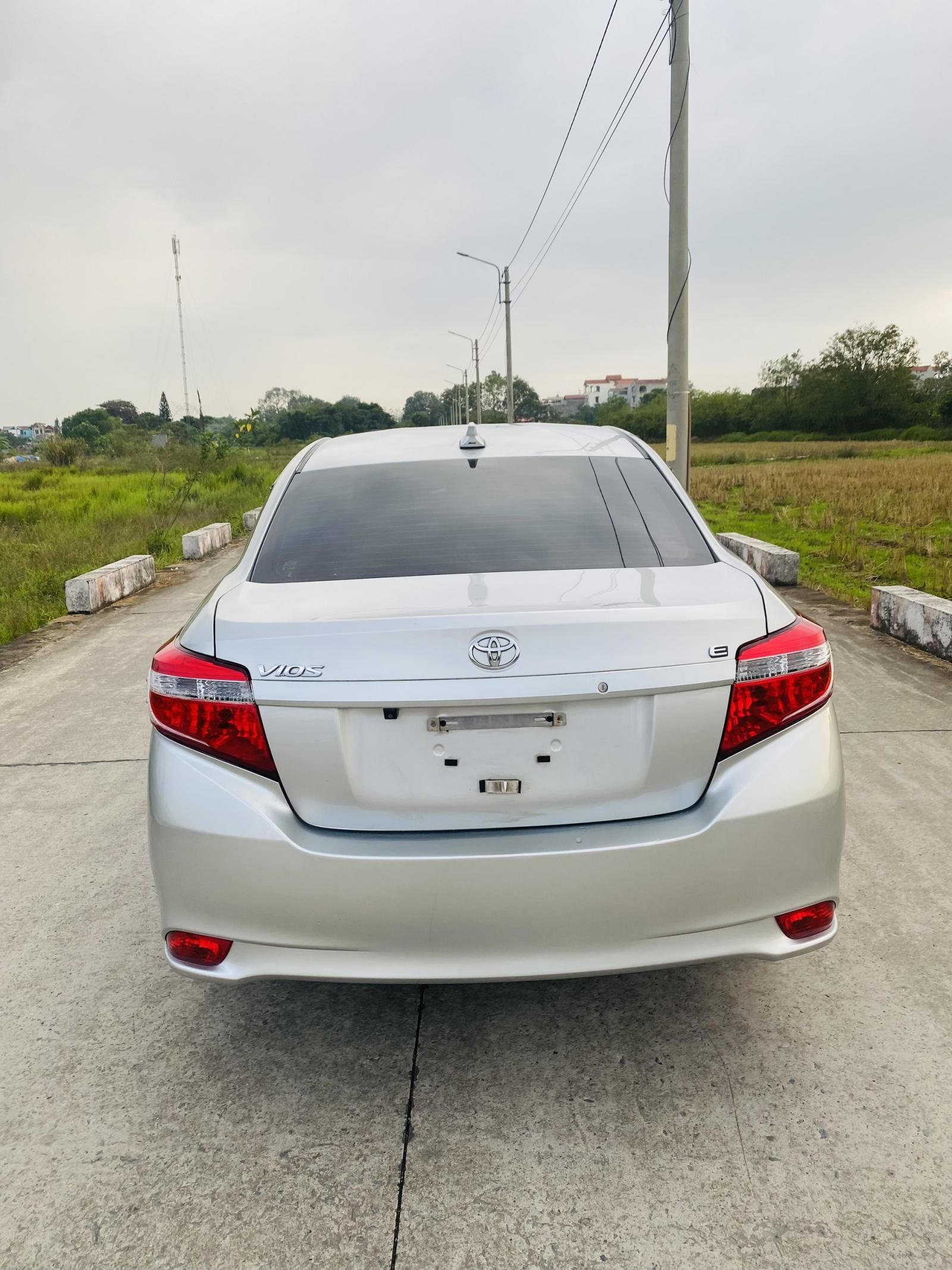 Toyota Vios 2018 - Màu bạc, giá chỉ 459 triệu