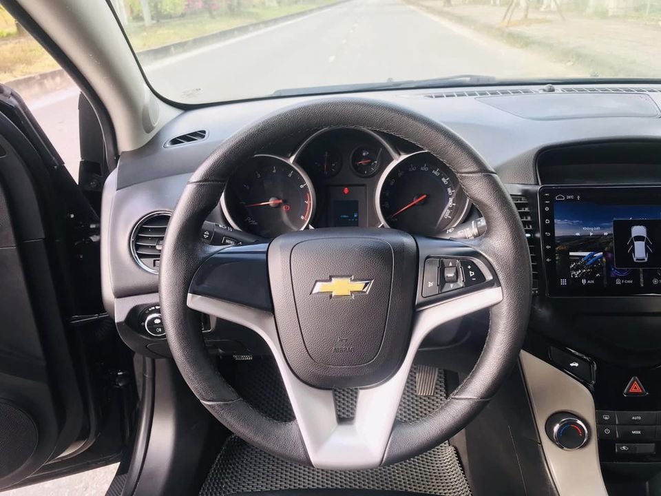 Chevrolet Cruze 2017 - Tên tư nhân biển Hà Nội