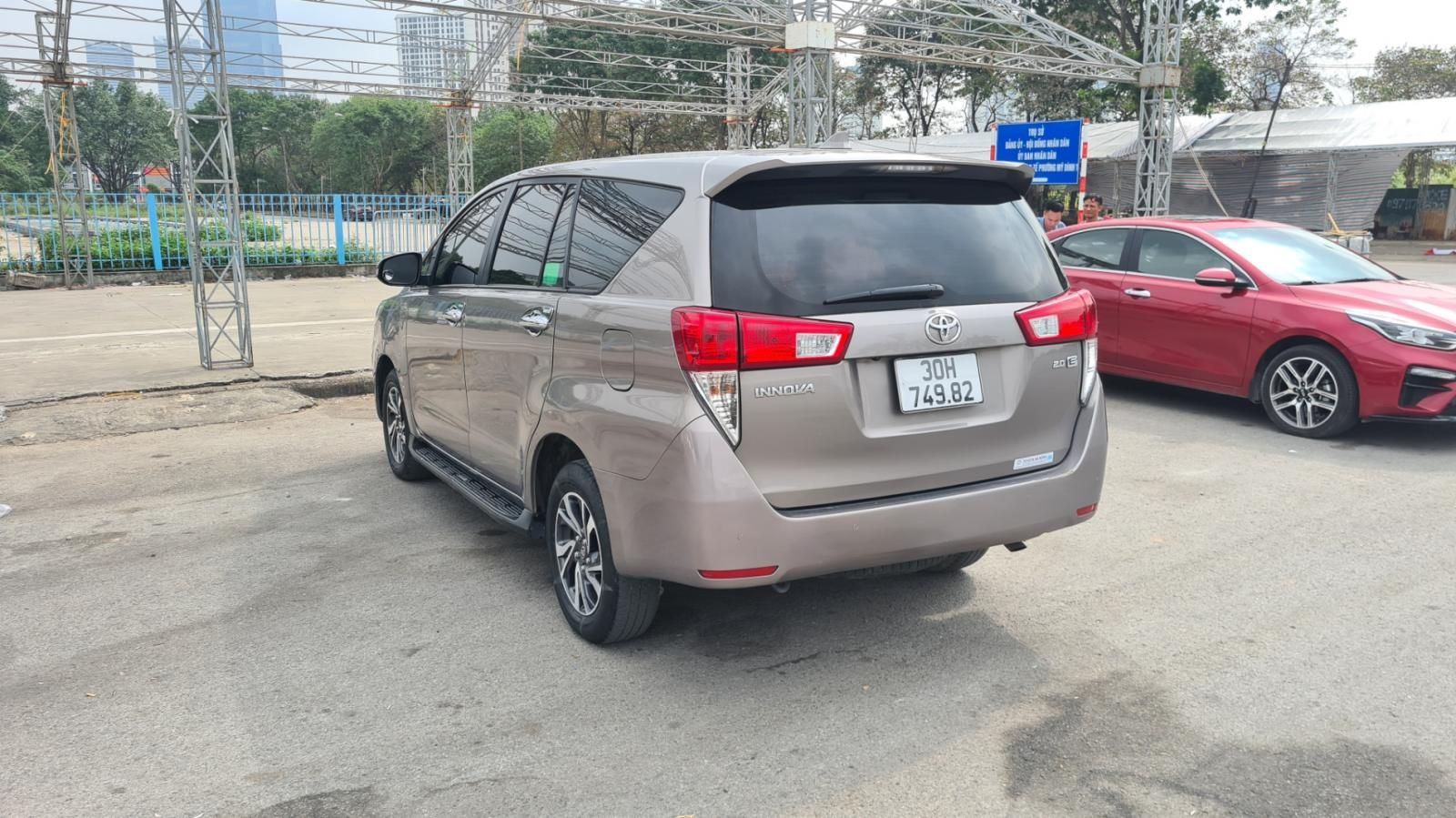 Toyota Innova 2020 - Cần bán xe đăng ký 2020 xe nhập giá 678tr