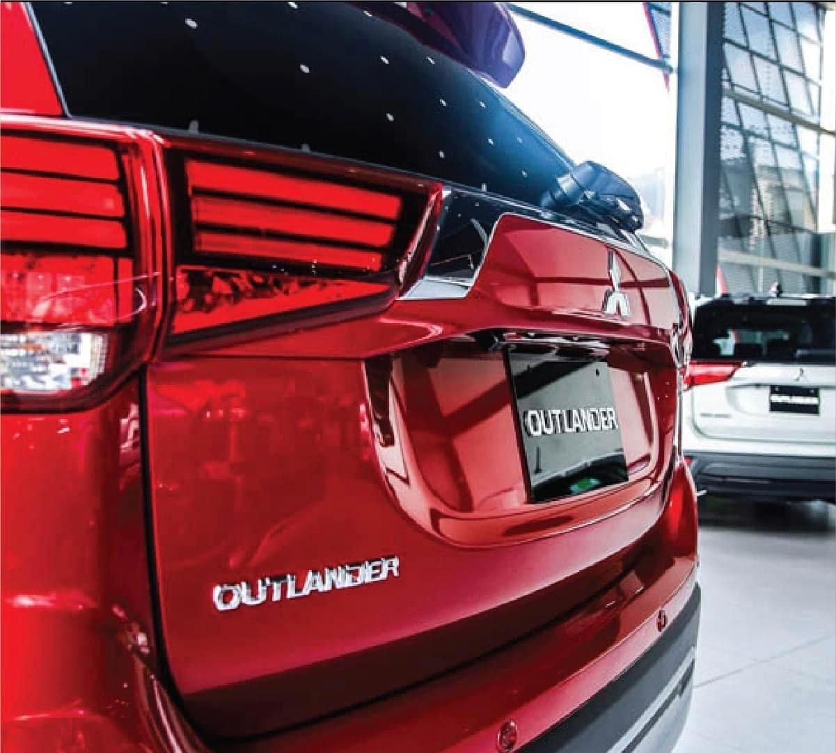 Mitsubishi Outlander 2022 - Khuyến mãi tiền mặt 47 triệu - Giá tốt nhất miền Bắc kèm nhiều ưu đãi chăm xe