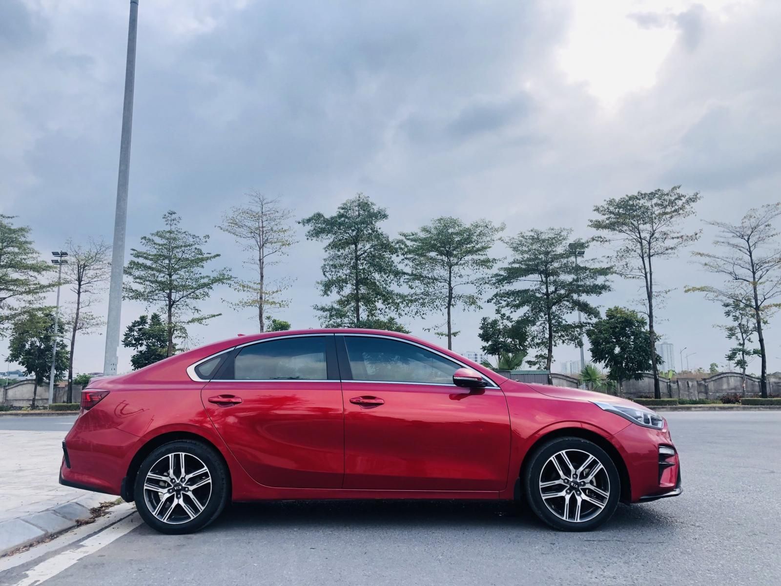 Kia Cerato 2019 - Màu đỏ giá 595tr