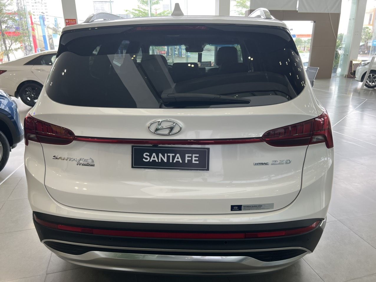 Hyundai Santa Fe 2022 - Sẵn xe giao ngay + Ưu đãi lên đến 30tr + Phụ kiện - Liên hệ ngay hôm nay