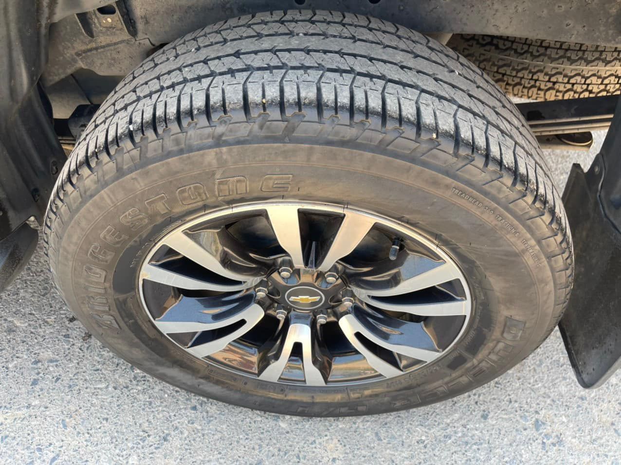 Chevrolet Colorado 2018 - Xe màu xám, giá chỉ 595 triệu