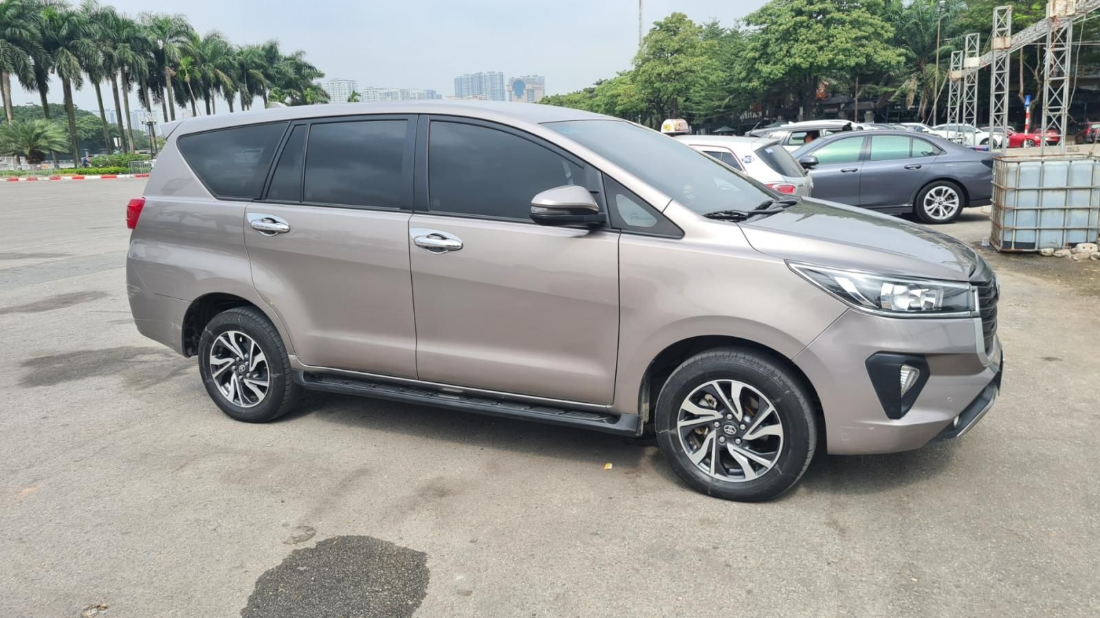 Toyota Innova 2020 - Cần bán xe đăng ký 2020 xe nhập giá 678tr