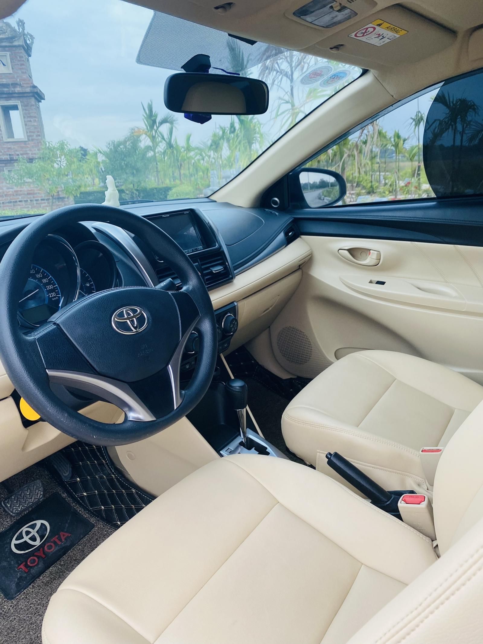 Toyota Vios 2018 - Màu bạc, giá chỉ 459 triệu