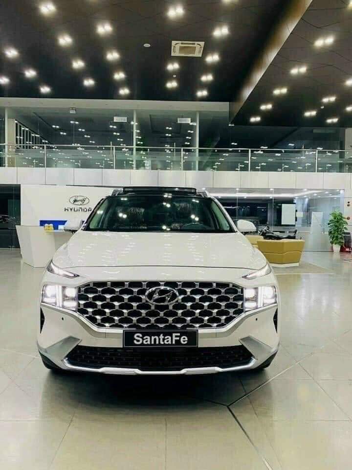 Hyundai Santa Fe 2022 - Xe 7 chỗ cao cấp Hyundai, mới 100%, trả trước chỉ từ 400 triệu