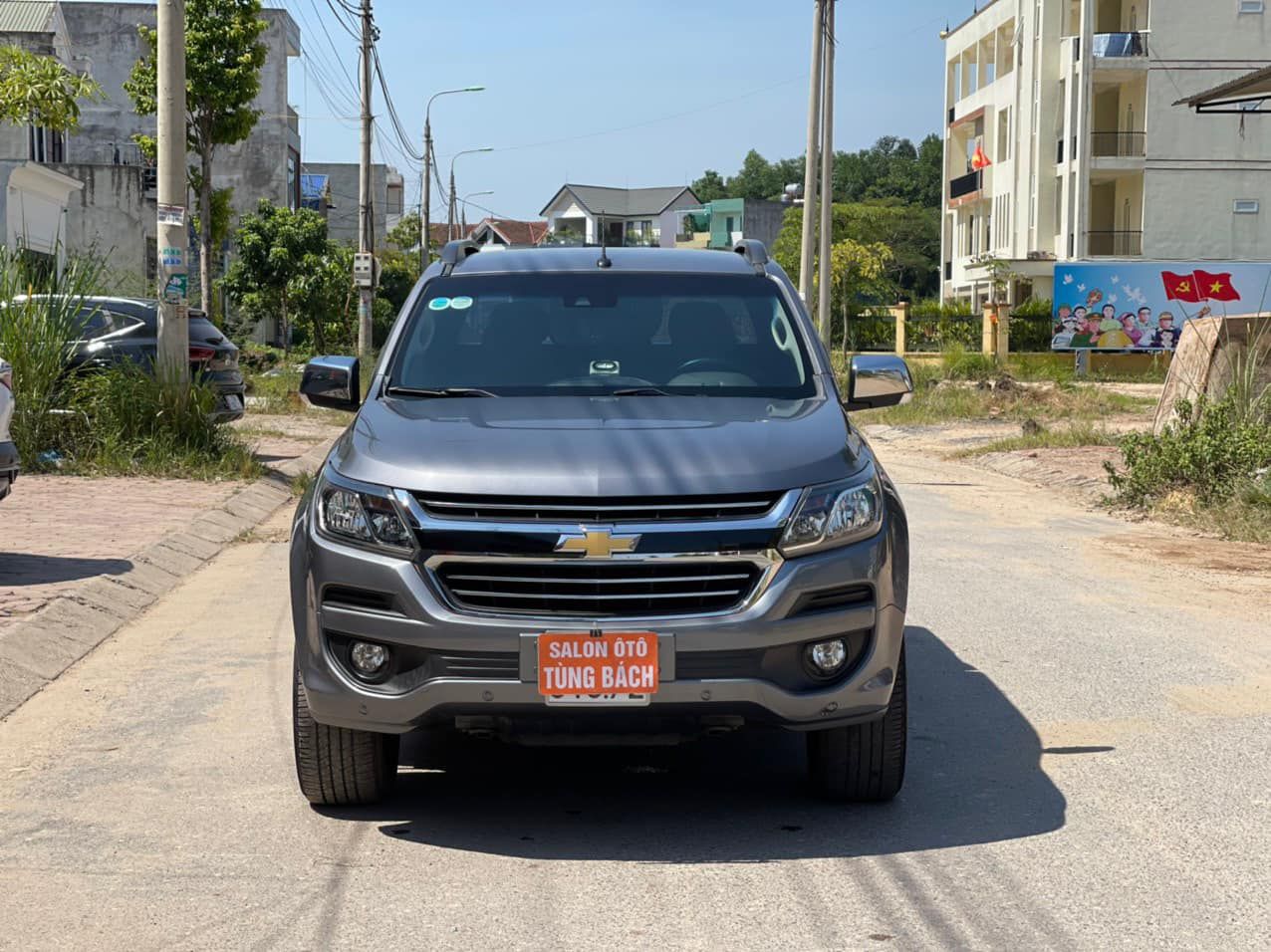 Chevrolet Colorado 2018 - Xe màu xám, giá chỉ 595 triệu