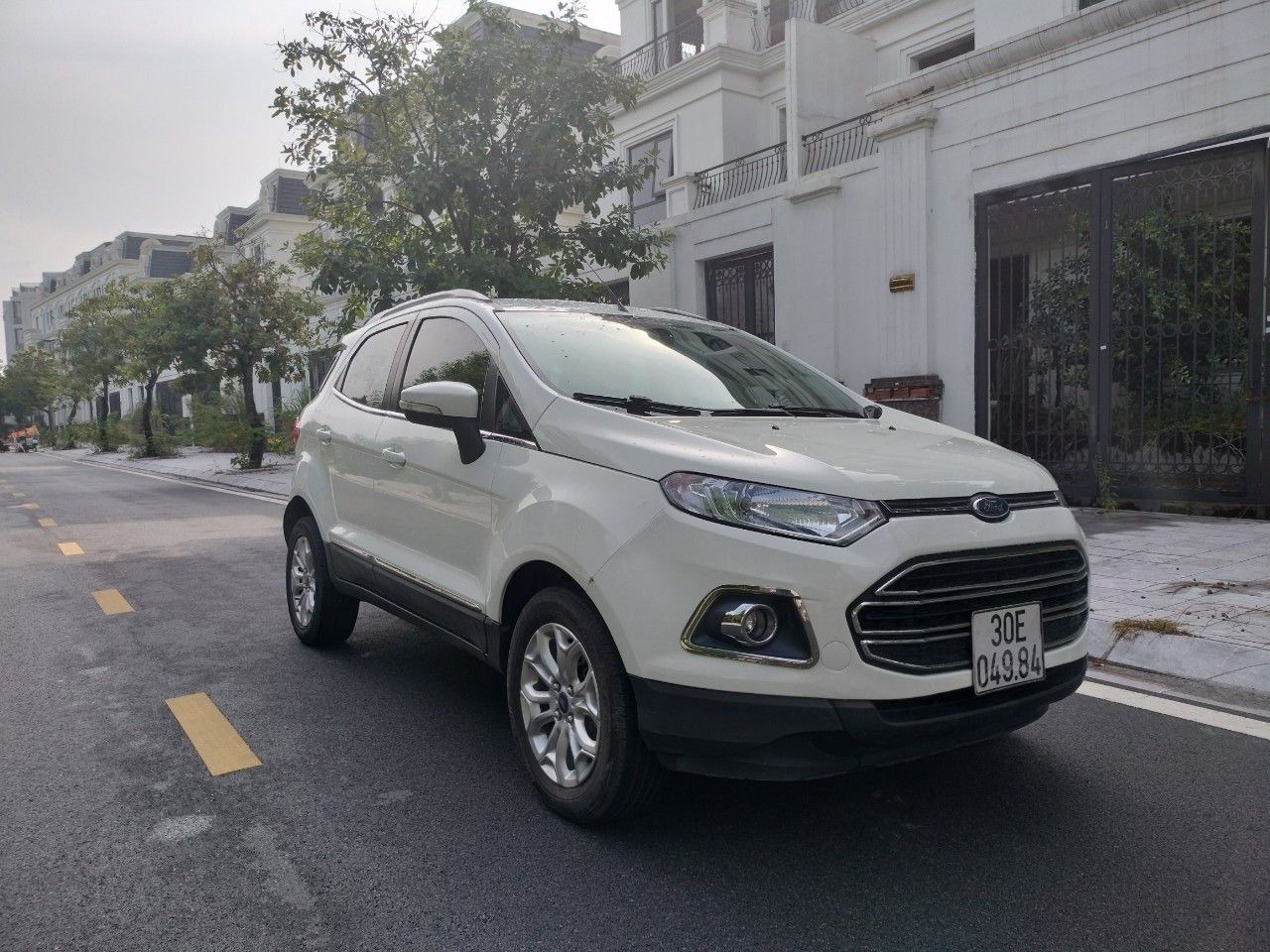 Ford EcoSport 2016 - Một chủ từ mới, màu trắng