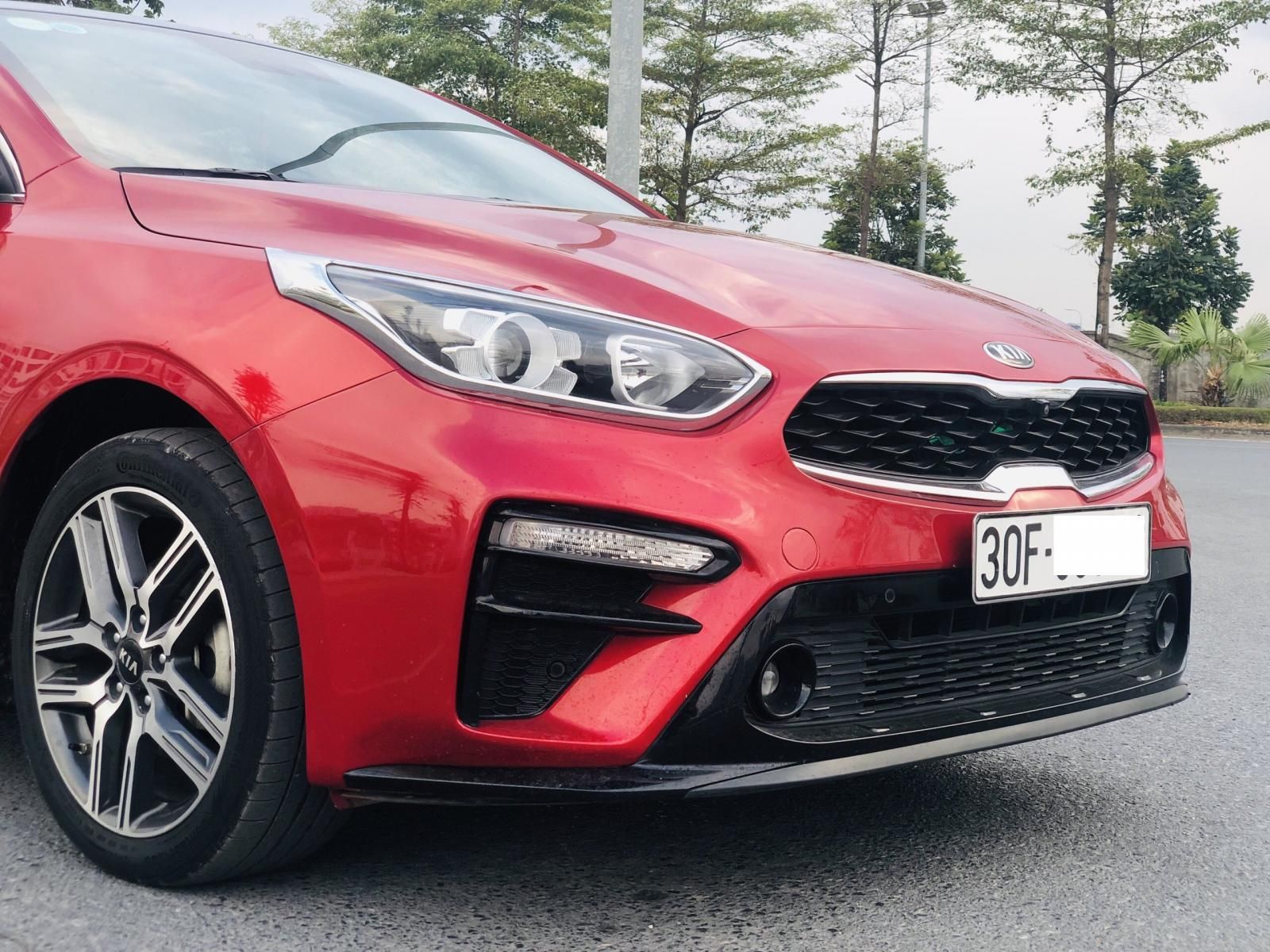 Kia Cerato 2019 - Màu đỏ giá 595tr