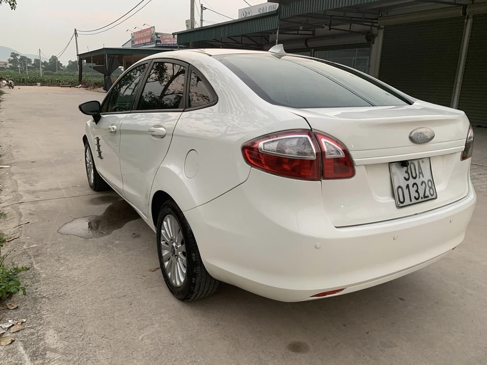 Ford Fiesta 2013 - Máy số gầm bệ chất