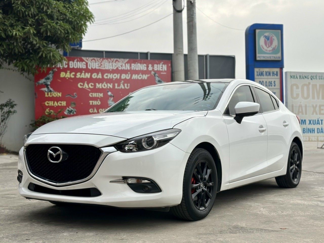 Mazda 3 2017 - Xe gia đình, giá 530tr